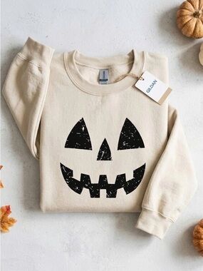 Vintage Distressed Pumpkin Face Sweatshirt Beige Halloween Crewneck Pullover